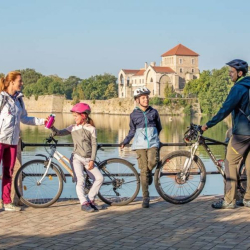 Különleges bringatúrák, kivételes Duna-élmények