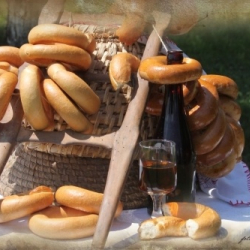 Erdőhorváti perec sütés, hétvégi program a szentendrei Szabadtéri Néprajzi Múzeum Skanzenben