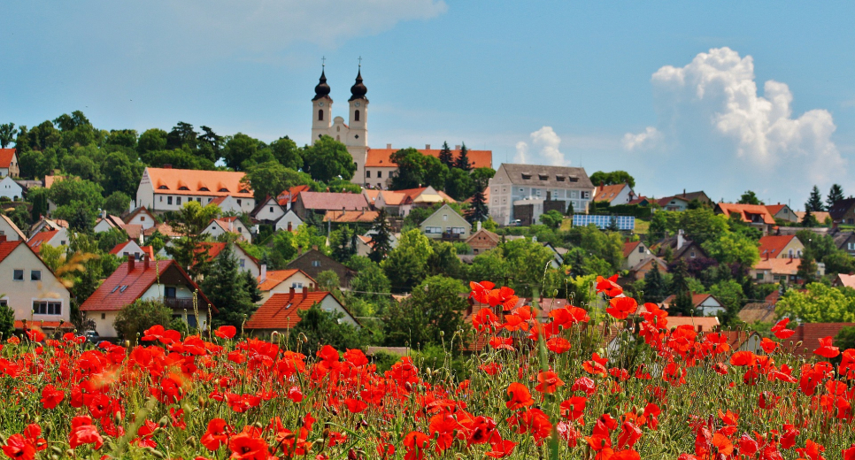 Rekordokat döntő nyár és adatvezérelt turizmus az MTÜ legújabb podcastjában