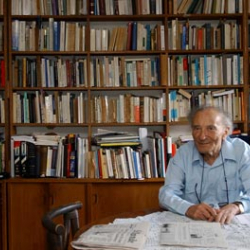 Időszaki kiállítás és kerekasztal Fejtő Ferenc emlékére