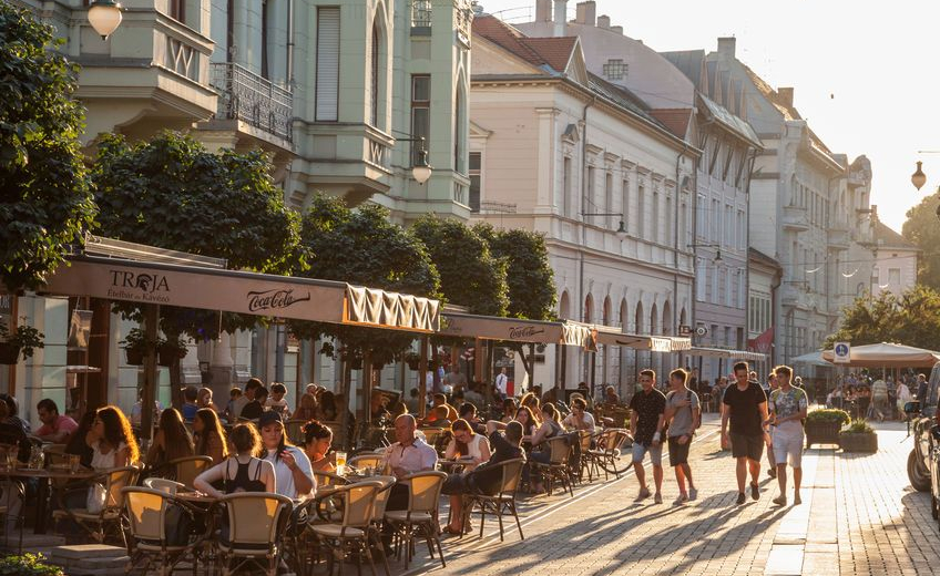 Bérletidíj-kedvezményt adnak a vállalkozóknak az önkormányzatok