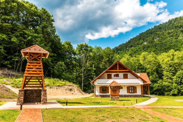 Vadászles és kutatószoba is helyet kap az év turistaházában