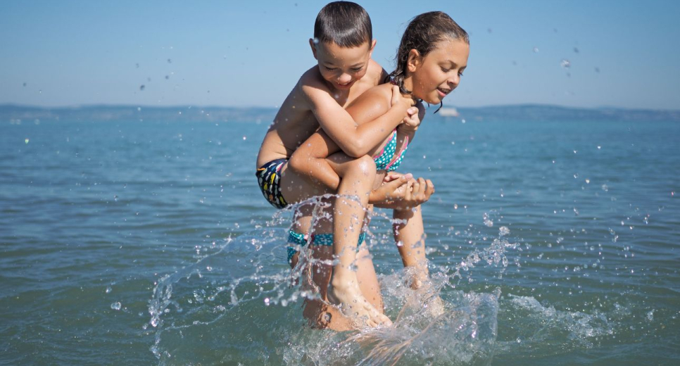 Új strand építéséhez vásárolt partszakaszt Balatonfüred