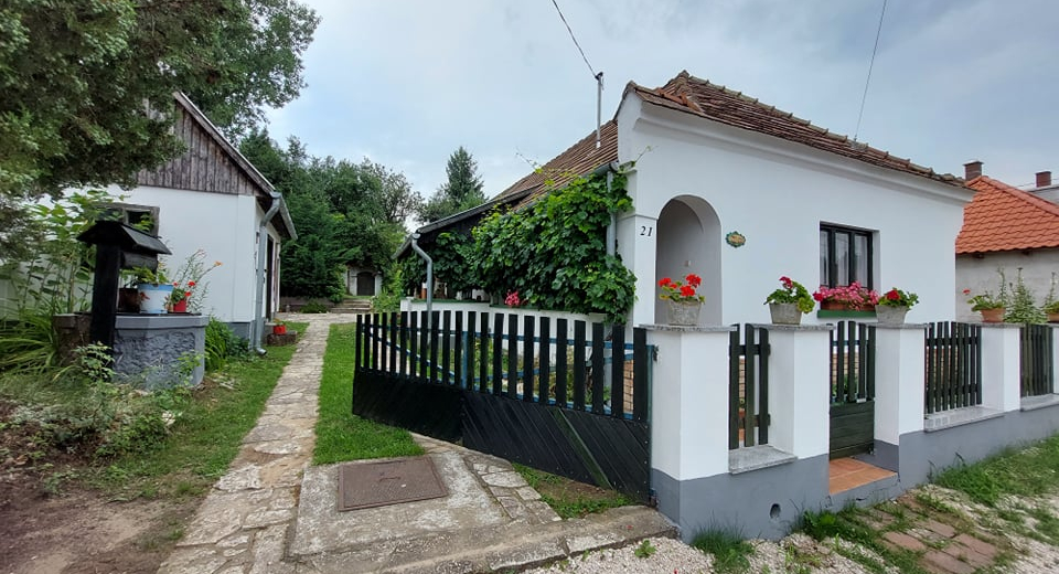 Súrizmus Vendégház