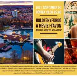 Holdfényfürdő a Hévízi-tavon