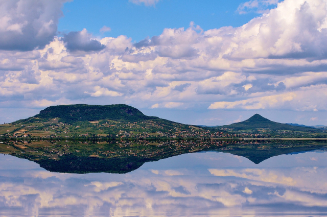 Balaton madártávlatból Balatonlellén és Szántódon is