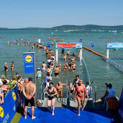 BALATON-ÁTÚSZÁS 2023