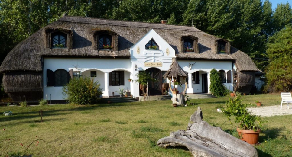 Díjazásban részesült a Gedeon Tanya a Booking.com által