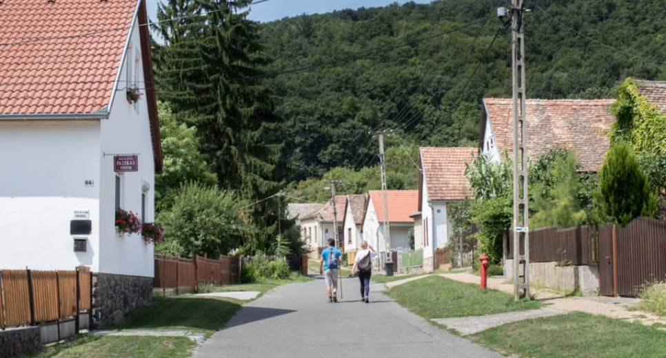 Völgykatlanban bújik meg a magyar Svájc, a Mecsek ékszerdoboza