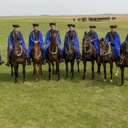 Csikósbemutató a Hortobágyon, pusztaprogram Közép-Európa legnagyobb kiterjedésű füves pusztáján